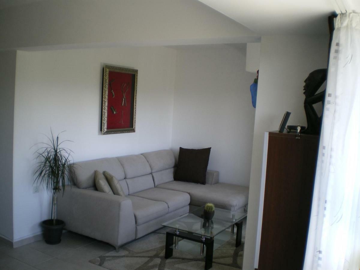 Park View Apartment Plovdiv With Parking Εξωτερικό φωτογραφία